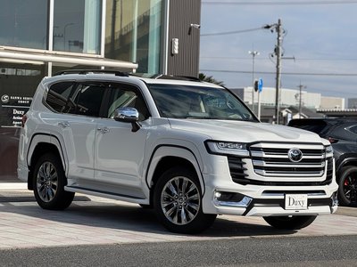 TOYOTA LAND CRUISER 300 - 6