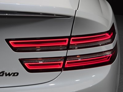 GENESIS G80 (RG3) - 10