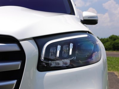 MERCEDES-BENZ GLS - 7