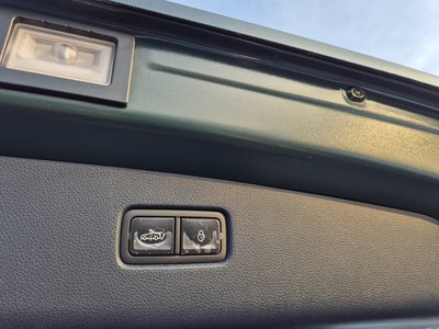 2021 Genesis GV70 — миниатюра 19
