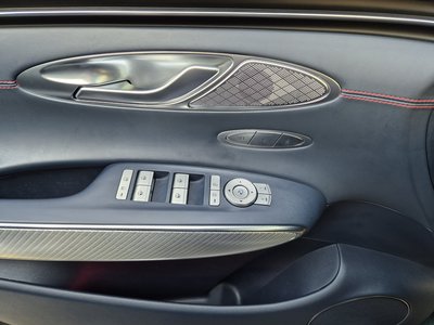 2021 Genesis GV70 — миниатюра 12