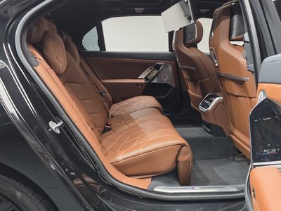 صورة مصغرة 17 لـ 2024 BMW I7