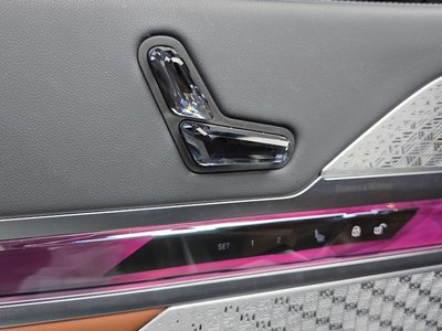 صورة مصغرة 30 لـ 2024 BMW I7