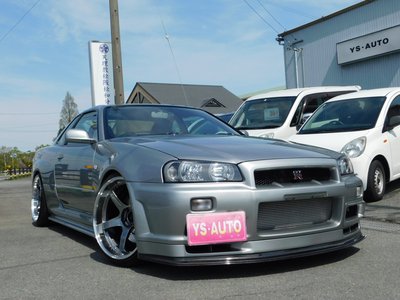 NISSAN SKYLINE GT-R - 1