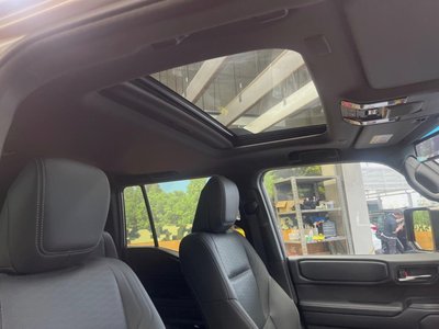 TOYOTA LAND CRUISER 250 - 3