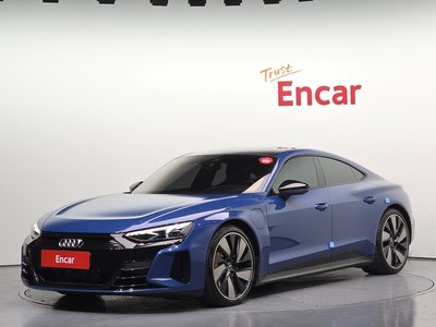 AUDI E-TRON GT