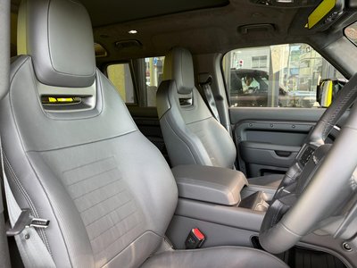 2025 LAND Rover DEFENDER — миниатюра 65