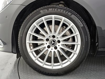 MERCEDES-BENZ E-CLASS - 6