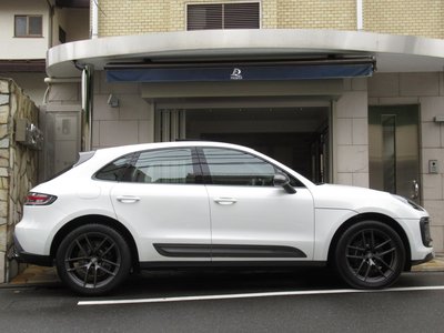 PORSCHE MACAN - 6