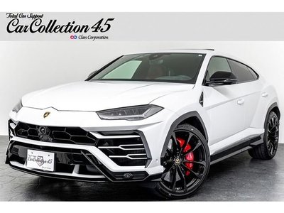 LAMBORGHINI URUS - 1