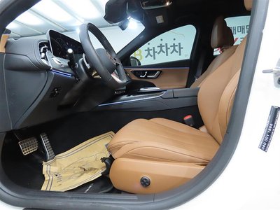 صورة 6 لـ 2025 Mercedes-BENZ E-CLASS