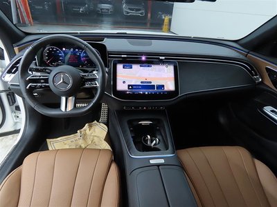 صورة 5 لـ 2025 Mercedes-BENZ E-CLASS