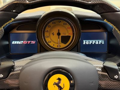 صورة 12 لـ 2022 Ferrari 812 GTS