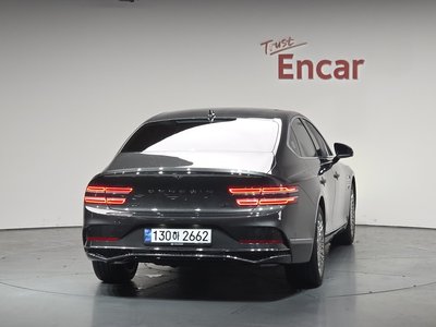 GENESIS G80 (RG3) - 3