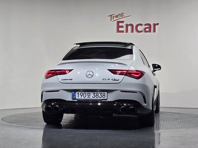 MERCEDES-BENZ CLA - 7