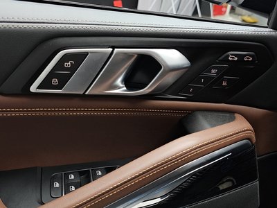 2023 BMW X6 — миниатюра 30