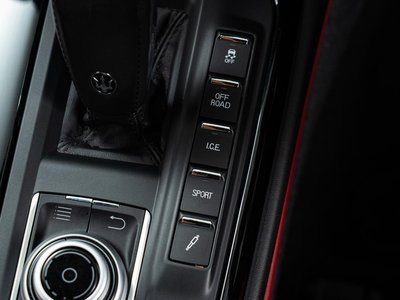 صورة مصغرة 43 لـ 2021 Maserati LEVANTE