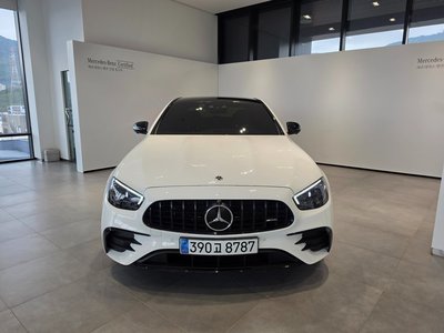 MERCEDES-BENZ E-CLASS - 1