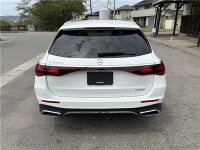 MERCEDES-BENZ E-CLASS - 9