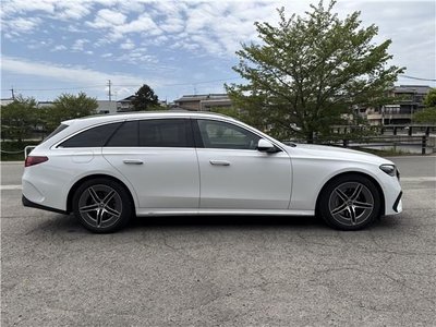 MERCEDES-BENZ E-CLASS - 6