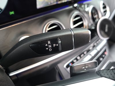MERCEDES-BENZ E-CLASS - 9