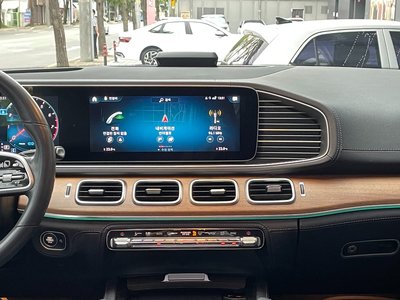 MERCEDES-BENZ GLE - 4