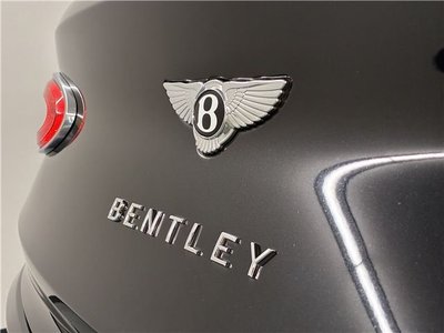 2021 Bentley BENTAYGA thumbnail 39