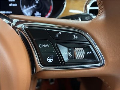 2021 Bentley BENTAYGA thumbnail 14