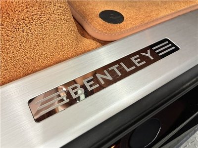2021 Bentley BENTAYGA thumbnail 25