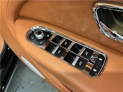 2021 Bentley BENTAYGA thumbnail 22