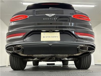 2021 Bentley BENTAYGA thumbnail 40