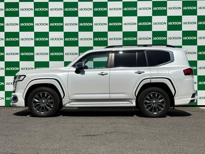2023 Toyota LAND CRUISER 300 — фото 9