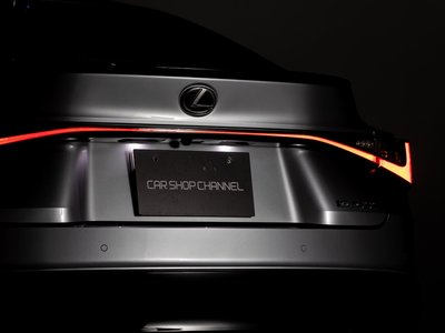 صورة مصغرة 74 لـ 2023 Lexus IS
