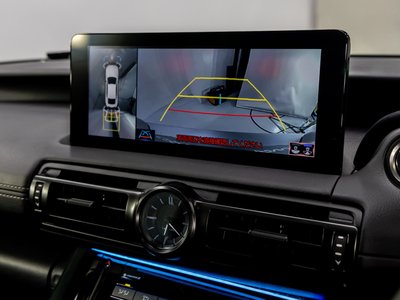 صورة مصغرة 50 لـ 2023 Lexus IS