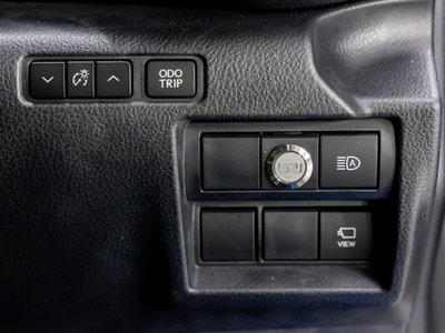 صورة مصغرة 57 لـ 2023 Lexus IS