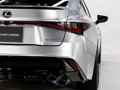 صورة مصغرة 20 لـ 2023 Lexus IS