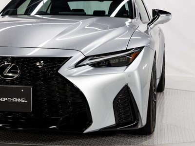 صورة مصغرة 17 لـ 2023 Lexus IS