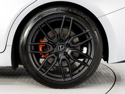 صورة مصغرة 25 لـ 2023 Lexus IS