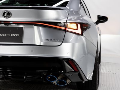 صورة مصغرة 19 لـ 2023 Lexus IS