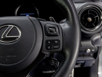 صورة مصغرة 55 لـ 2023 Lexus IS
