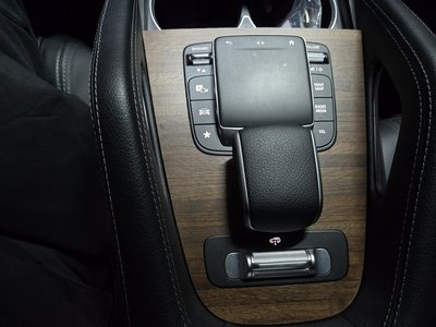 MERCEDES-BENZ GLE - 10