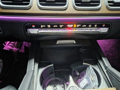 MERCEDES-BENZ GLE - 9