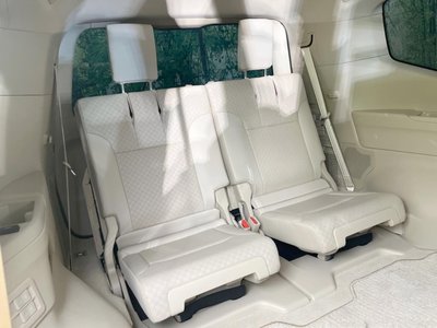 TOYOTA LAND CRUISER 300 - 10