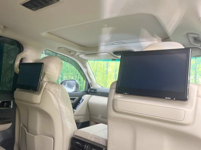 TOYOTA LAND CRUISER 300 - 5