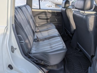 TOYOTA LAND CRUISER 80 - 9