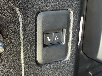 2024 LAND Rover DEFENDER 缩略图 68