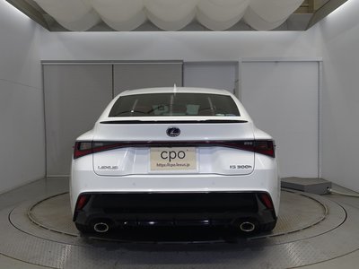2021 Lexus IS 缩略图 16