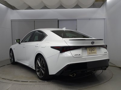 2021 Lexus IS 缩略图 17