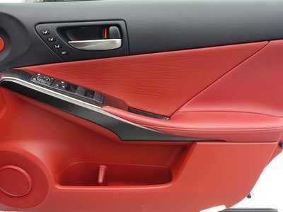2021 Lexus IS 缩略图 12