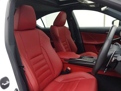 2021 Lexus IS 缩略图 14